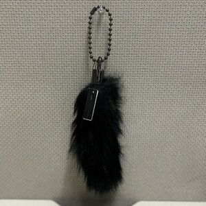 Marc By Marc Jacobs Faux Fur Rabbits Foot Lucky Charm Bag Charm NEW